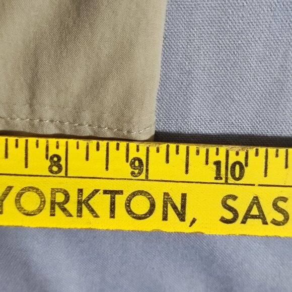 Under Armour Golf pants men's size 40X30 beige colour active wear loose fit - Picture 15 of 15